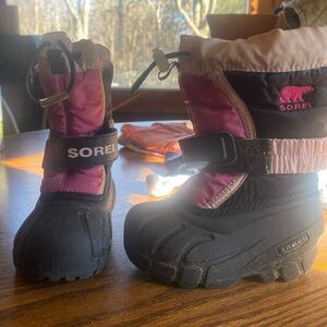 Sorel toddler girl winter boots